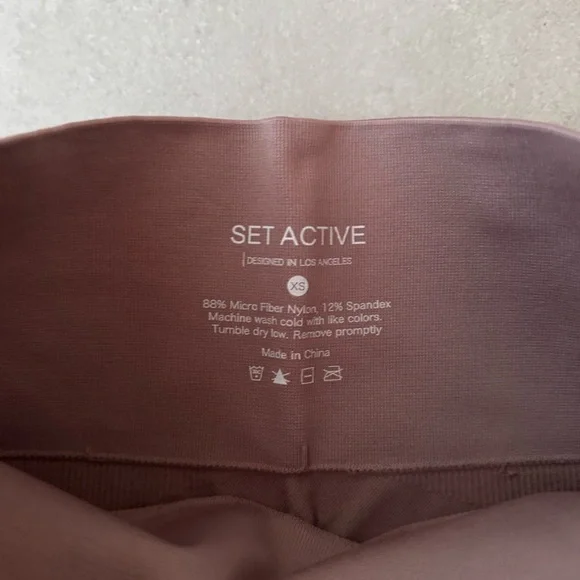 SET ACTIVE 2 PIECE WORKOUT SET - Picture 5 of 5